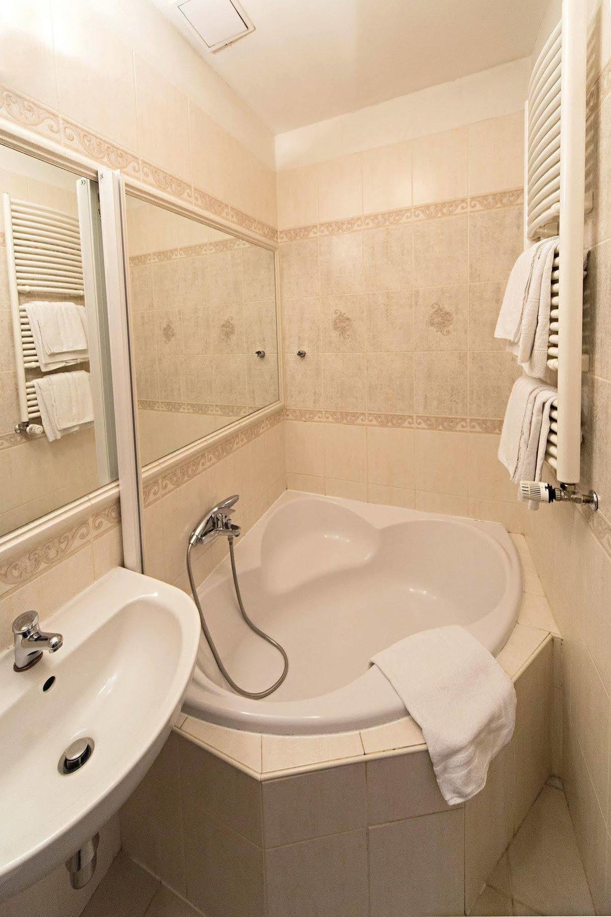 Hotel Donatello Prag Eksteriør billede